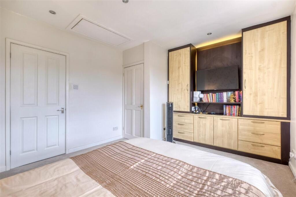 Premium 4br Family W/ Garden Annex And Gym * Birmingham