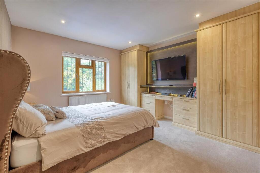 Holiday home Premium 4br Family W/ Garden Annex And Gym Birmingham
