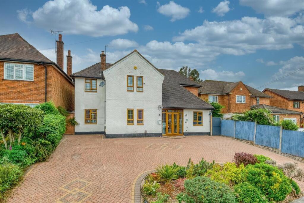 Premium 4br Family W/ Garden Annex And Gym * Birmingham