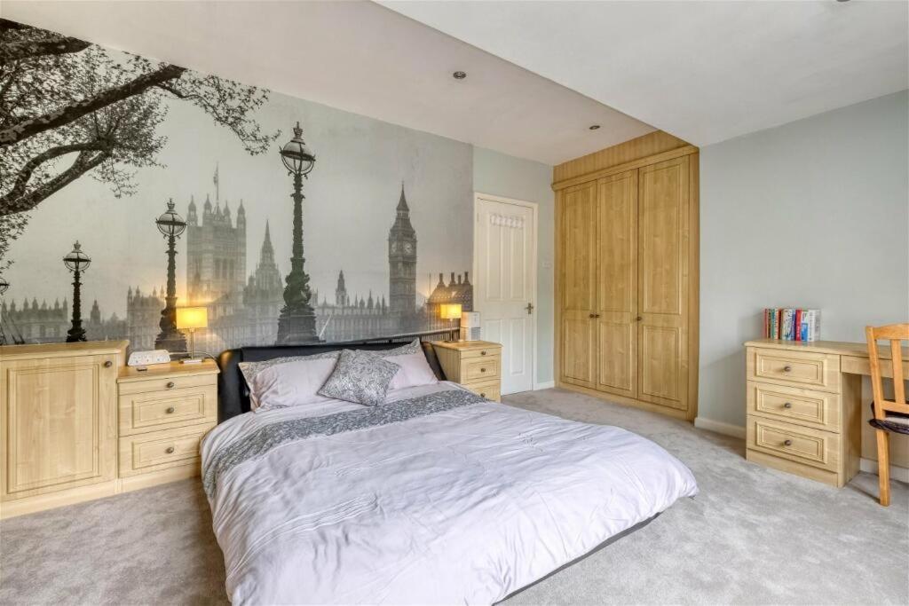 Premium 4br Family W/ Garden Annex And Gym