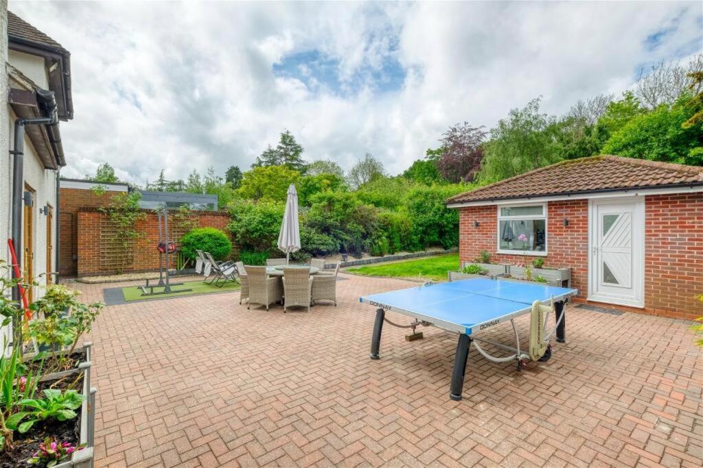 Premium 4br Family W/ Garden Annex And Gym Holiday home *
